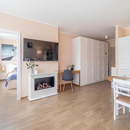 Flatbook - Przystań Cztery Pory Roku Z Bilardem I Parkingiem *